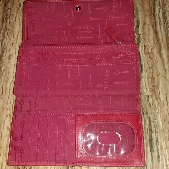 Rusty color Fossil wallet - Picture 3 of 3
